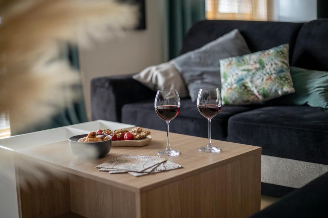 Vip Apartament Rzeszów Eksteriør billede